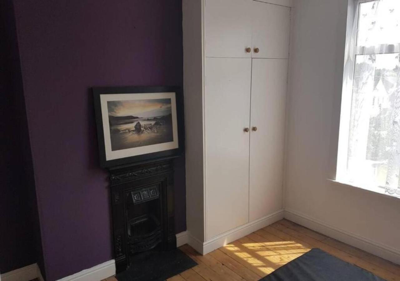 4 Bedroom House For Corporate Stays In Kettering Exteriör bild